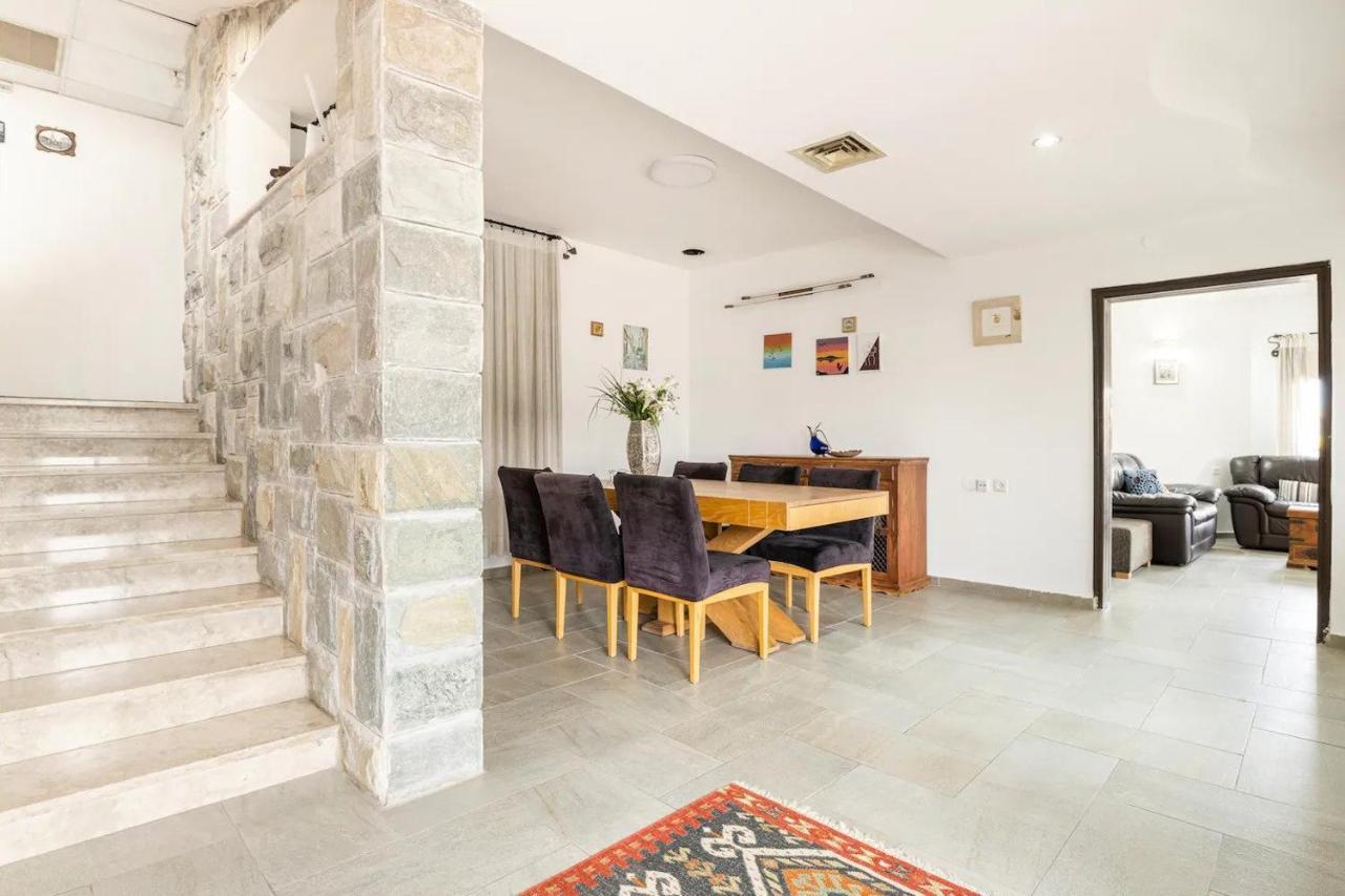 Dāliyat el KarmilAl-Razi Residencyアパートメント エクステリア 写真